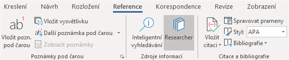 Na obrázku je karta Reference aplikace Word, ve které se nachází Researcher.