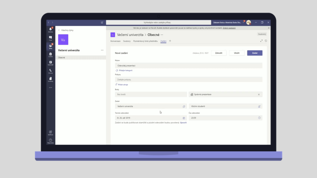 Na obrázku je snímek vytváření zadání úkolu v Microsoft Teams.