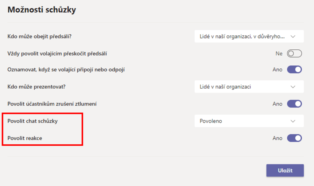 Na obrázku jsou ukázány nové možnosti Povolit chat schůzky a Povolit reakce v Možnostech schůzky služby Microsoft Teams.