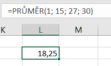 Na obrázku je příklad použití funkce =PRŮMĚR(), ze zadaných čísel 1, 15, 27 a 30 Excel vypočítal aritmetický průměr s hodnotou 18,25.