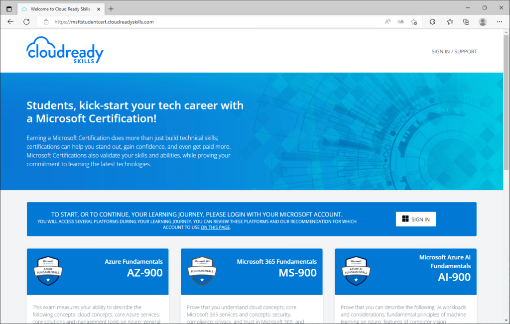 Hlavní stránka služby Cloud Ready Skills zobrazující všechny dostupné certifikace.